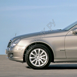 Крыло переднее левое в цвет кузова Mercedes E-Class W211 (2002-2009)