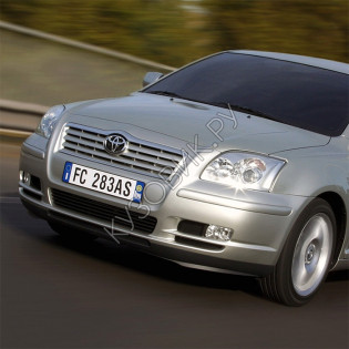 Бампер передний в цвет кузова Toyota Avensis 2 (2003-2006) дорестайлинг